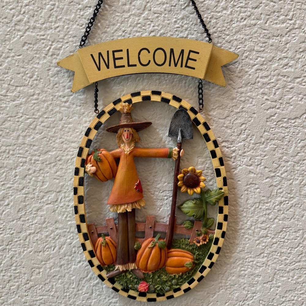 Vintage Fall Scarecrow Welcome Sign Harvest Pumpkin Sunflower Wall Decor 10in